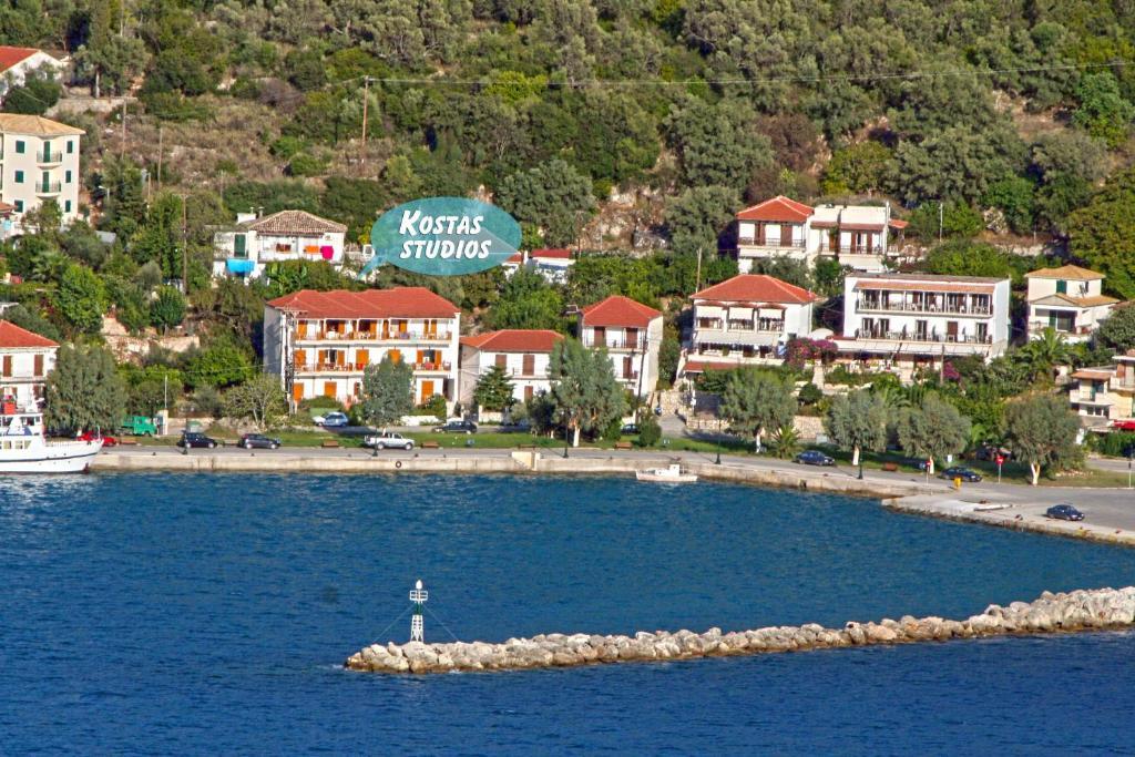 Kostas Studios II فاسيليكي المظهر الخارجي الصورة
